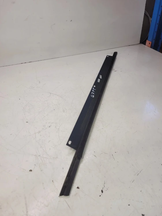 LISTWA CHROM DRZWI AUDI Q7 LIFT PT 4L0853764A