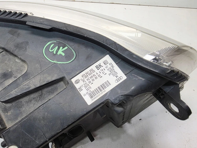 REFLEKTOR LAMPA LEWY PRZÓD AUDI A6 C6 LIFT 4F0941003BK UK