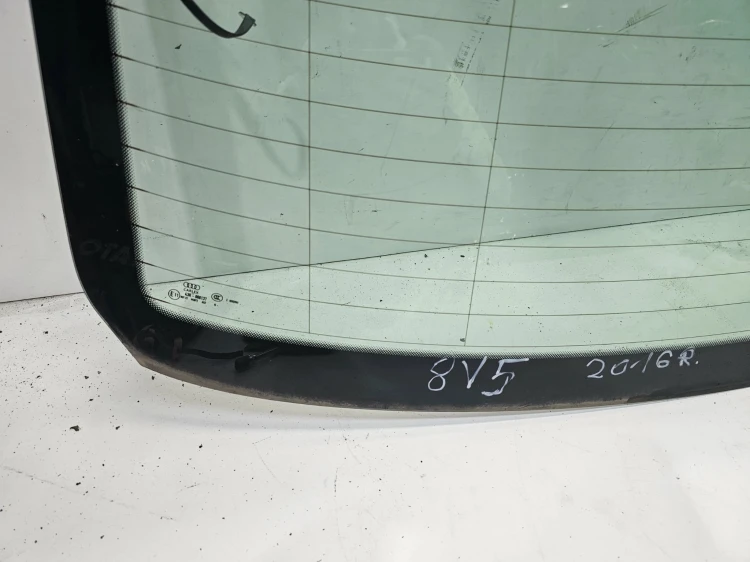 SZYBA TYLNA TYŁ AUDI A3 8V SEDAN 8V5845501 2016 ROK