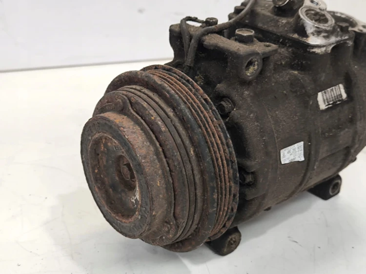 SPRĘŻARKA KOMPRESOR KLIMATYZACJI AUDI A6 C5 VW PASSAT 4B0260805C