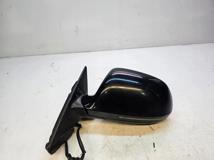 LUSTERKO LEWY PRZÓD AUDI A3 8P LIFT LY9B 6PIN UK