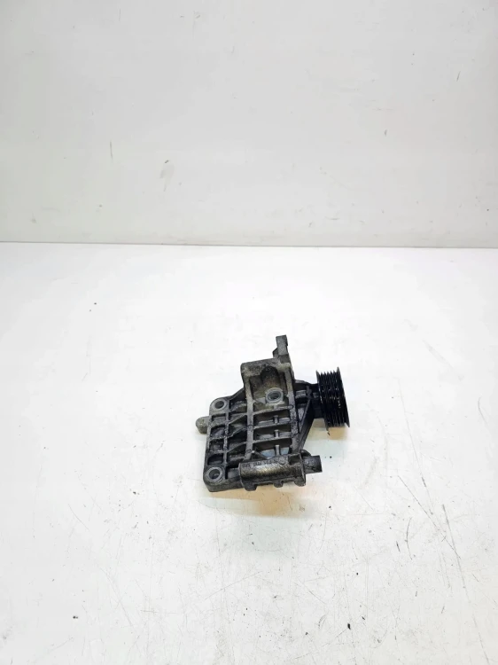 ŁAPA ALTERNATORA AUDI A6 A7 A8 3.0TDI 059903143S