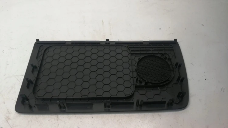 MASKOWNICA PÓLKI TYŁ AUDI A6 C7 4G5035406 SEDAN
