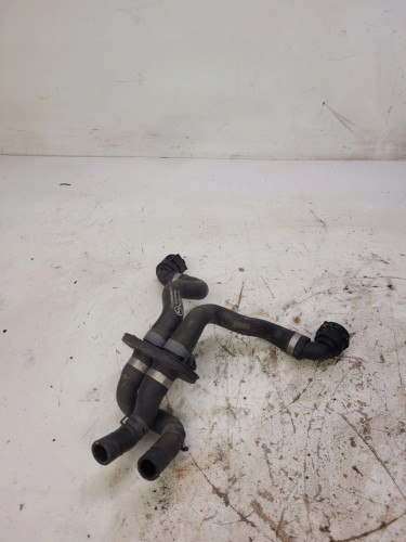 RURA PRZEWÓD WODY AUDI A4 B9 A5 8W0819334G