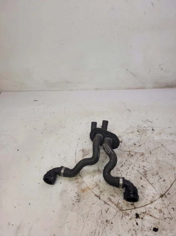 RURA PRZEWÓD WODY AUDI A4 B9 A5 8W0819334G