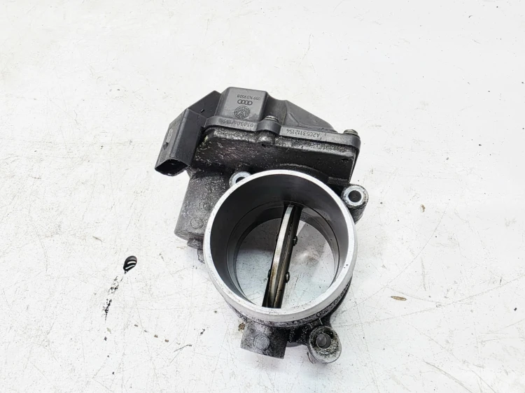 PRZEPUSTNICA KLAPA AUDI A4 B7 A6 C6 Q7 4L A8 3.0 TDI 059145950B