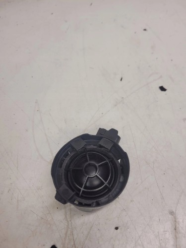 GŁOŚNIK SŁUPKA WYSOKOTONOWY AUDI A3 8V 8V0035398