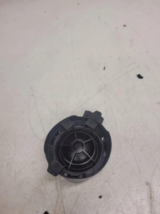 GŁOŚNIK SŁUPKA WYSOKOTONOWY AUDI A3 8V 8V0035398