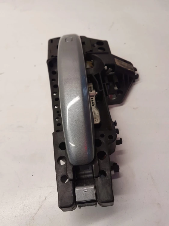 KLAMKA LEWA AUDI A4 B8 A5 8T Q5 LY7G 8T0837885A *