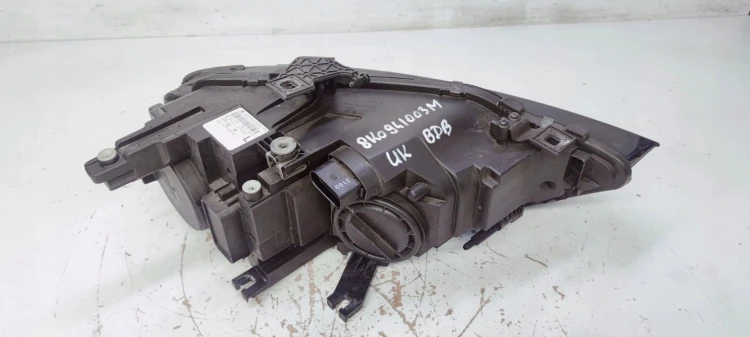 REFLEKTOR LEWY AUDI A4 B8 LIFT UK 8K0941003M BDB