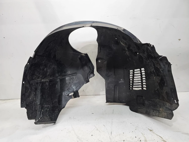 NADKOLE PLASTIKOWE PRAWY PRZÓD AUDI A3 8Y 8Y0821172R