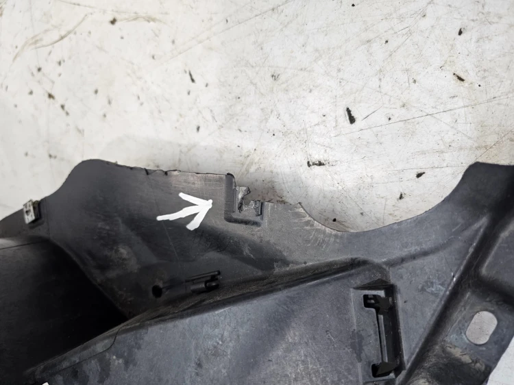 NADKOLE PLASTIKOWE PRAWY PRZÓD AUDI A3 8Y 8Y0821172R