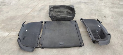 BOCZEK PODŁOGA KOMPLET AUDI A4 B8 AVANT