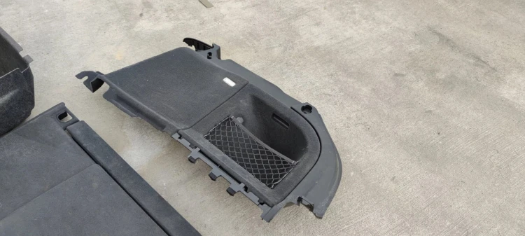 BOCZEK PODŁOGA KOMPLET AUDI A4 B8 AVANT