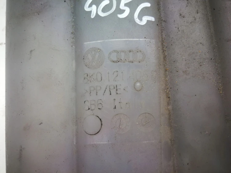 ZBIORNICZEK WYRÓWNAWCZY AUDI A4 A5 Q5 8K0121405G