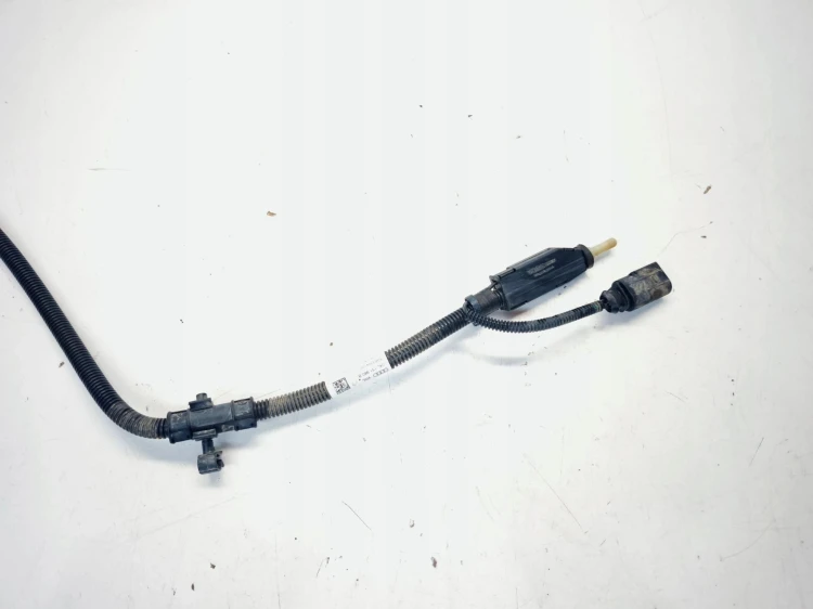 PRZEWÓD WĄŻ DOZUJĄCY ADBLUE AUDI A4 B9 A5 8W 2.0 TDI 04L131960B