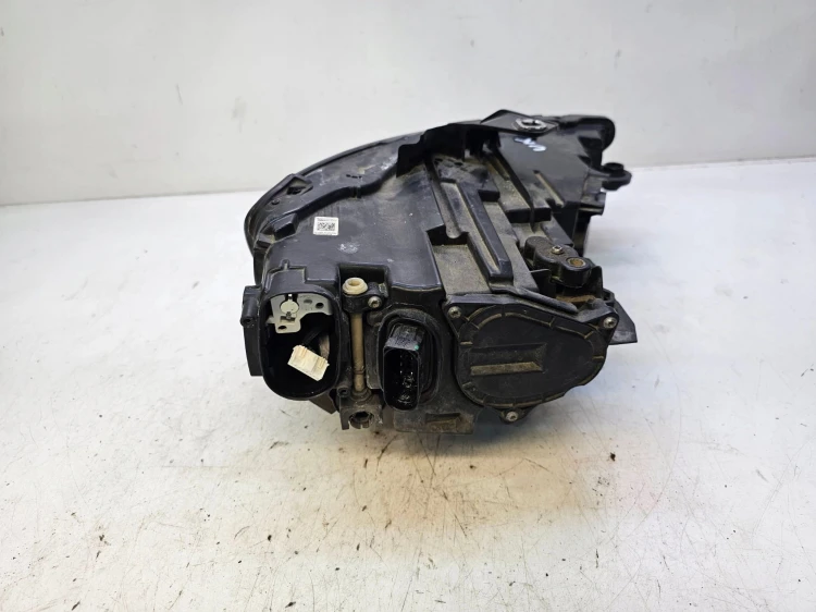REFLEKTOR XENON LED LEWY AUDI A3 8V LIFT 8V0941033D UK