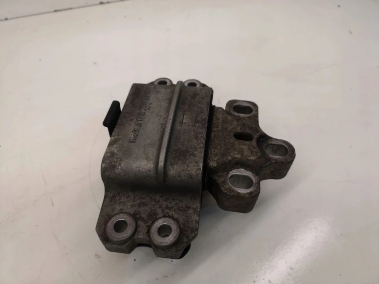 ŁAPA PODUSZKA SKRZYNI AUDI VW 1K0199555T ORYGINAŁ