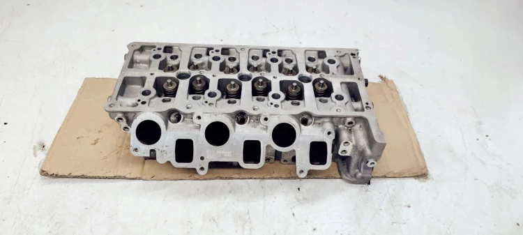 GŁOWICA AUDI A4 A5 A6 A7 3.0 TDI CDU CLA 0594AP
