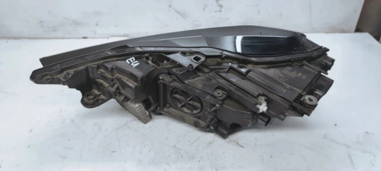 REFLEKTOR PRAWY FULL LED AUDI A6 C8 4K0941034 KOMP
