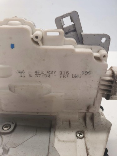 ZAMEK DRZWI PRAWY PRZÓD AUDI A6 C6 4F2837016 UK