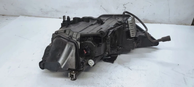 REFLEKTOR PRAWY FULL LED AUDI A6 C8 4K0941034 KOMP