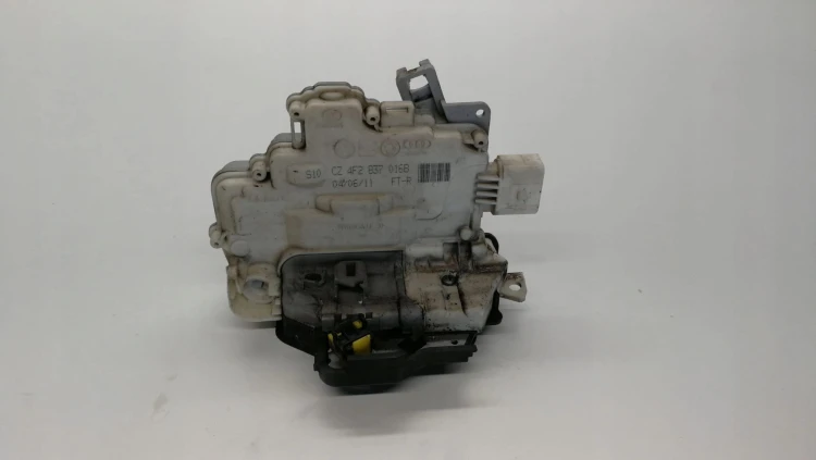 ZAMEK DRZWI PRAWY PRZÓD AUDI A6 C6 4F2837016B UK
