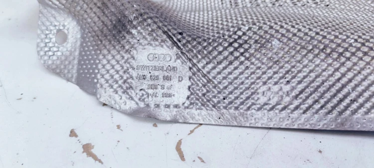 OSŁONA TERMICZNA WYDECHU AUDI A8 D4 4H0825661D