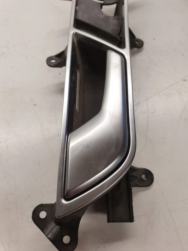KLAMKA WEWNĘTRZNA LEWA AUDI A6 C6 4F0837019B