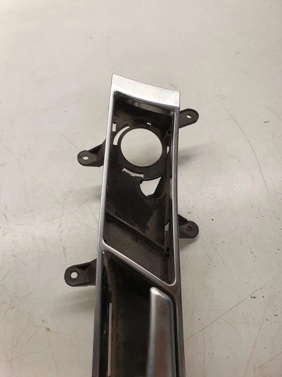 KLAMKA WEWNĘTRZNA LEWA AUDI A6 C6 4F0837019B