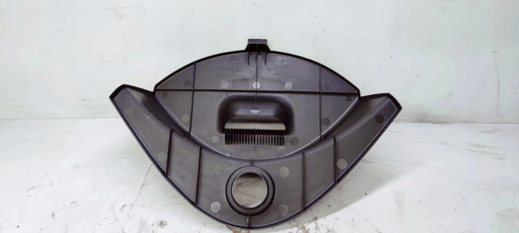ZAŚLEPKA WKŁADKU KOŁA ZAPASOWEGO AUDI A4 8E5012116