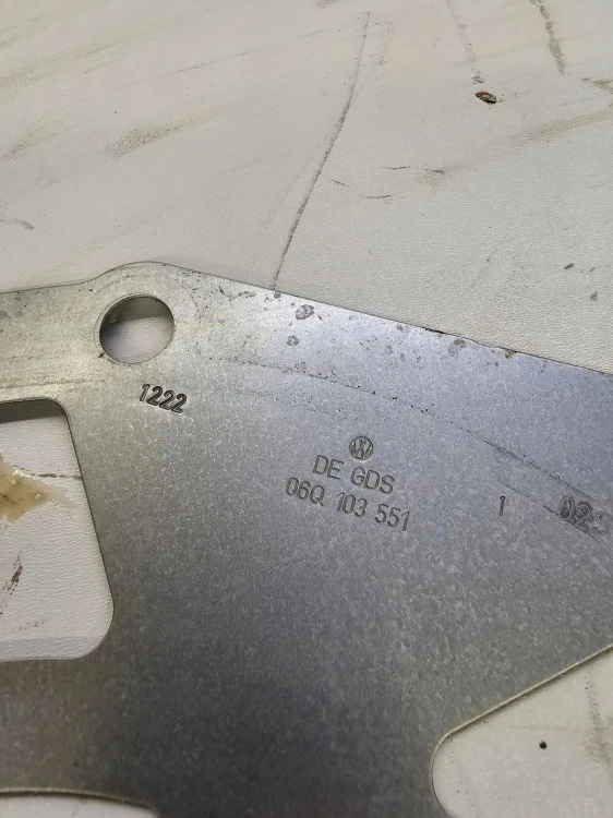 DYSTANS SKRZYNI BIEGÓW AUDI VW SEAT 06Q103551