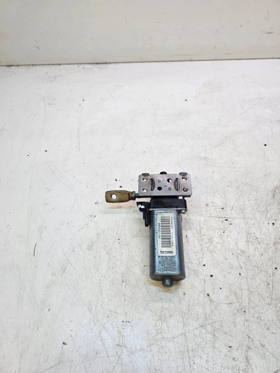 SILNICZEK REGULACJI FOTELA PRAWY AUDI A3 A4 A5 A6 A7 988582-104