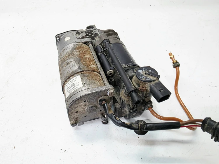 SPRĘŻARKA KOMPRESOR ZAWIESZENIA PNEUMATYKI AUDI A6 C7 A7 4G0616005C