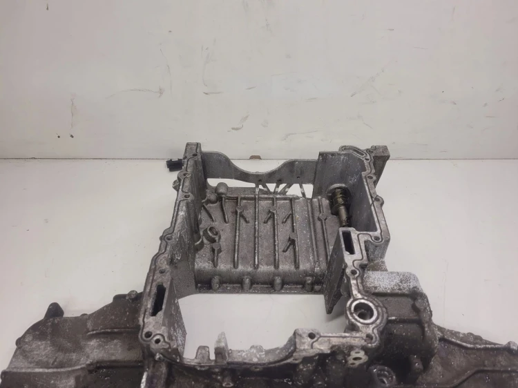 MISKA OLEJOWA AUDI A6 C6 3.0 TDI 2.7 059103603AM