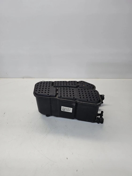 FILTR WĘGLOWY AUDI A4 B9 A5 8W 8W0201797M