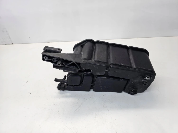 FILTR WĘGLOWY AUDI A4 B9 A5 8W 8W0201797M