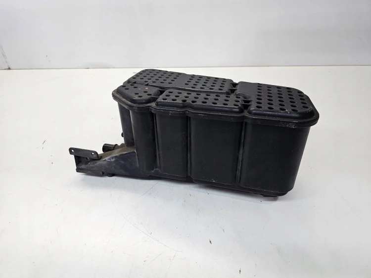 FILTR WĘGLOWY AUDI A4 B9 A5 8W 8W0201797M