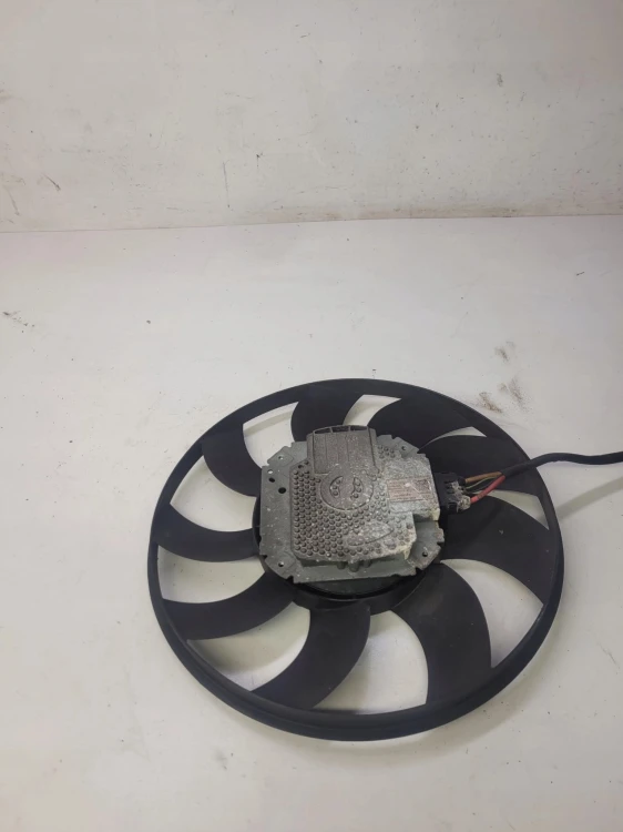 WENTYLATOR CHŁODNICY AUDI A6 C7 A7 A8 4H0959455AD