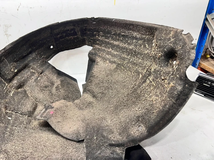 NADKOLE LEWY PRZÓD MATERIAŁOWE AUDI A4 B8 8K0821171G 17/26