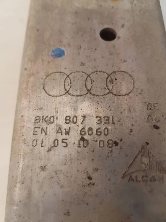 STREFA ZGNIOTU TYŁ AUDI A4 B8 A5 8K0807331