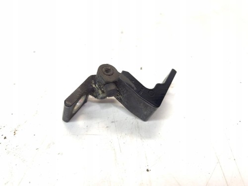 ZAWIAS DRZWI PRAWY AUDI A4 B9 8W0833404A