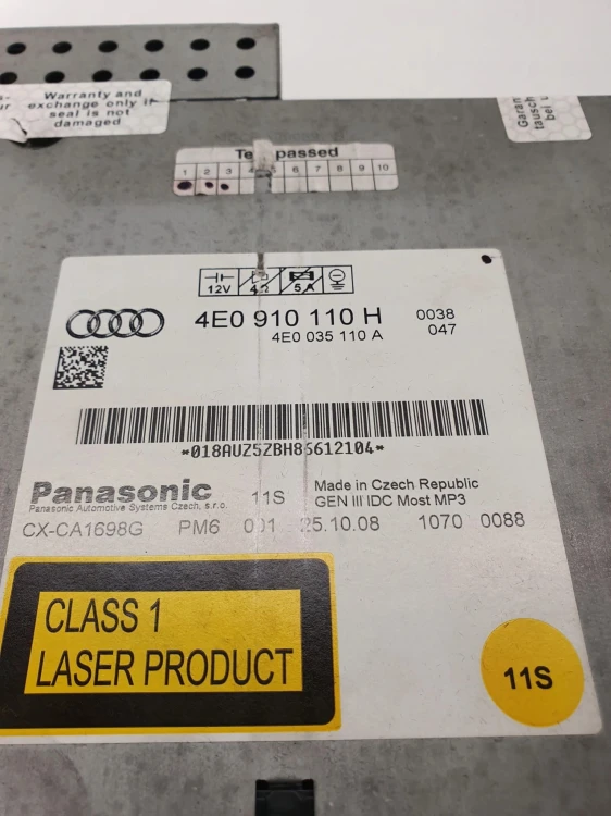 ZMIENIARKA CD AUDI A4 A6 A8 4E0910110H 4E0035110A