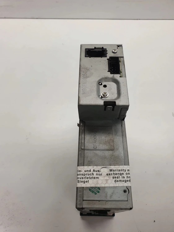 ZMIENIARKA CD AUDI A4 A6 A8 4E0910110H 4E0035110A