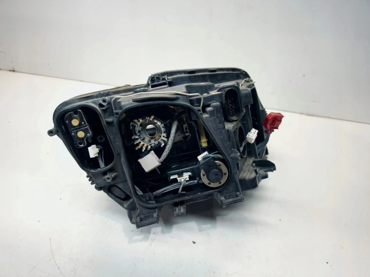 REFLEKTOR LAMPA LEWY PRZÓD XENON LED AUDI Q5 8R LIFT EUROPA 8R0941005 USZK