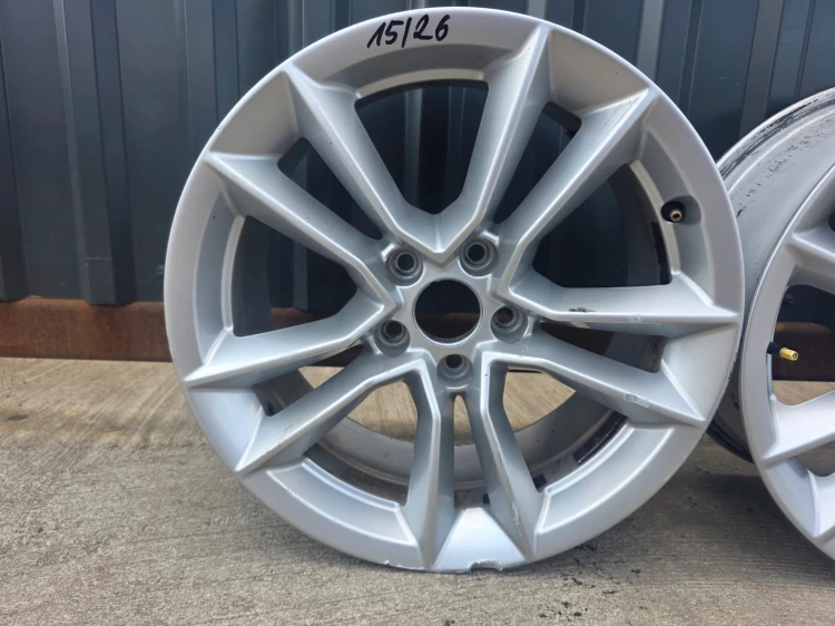 FELGA FELGI KOMPLET SKODA AUDI A4 B9 A5 8W 7.5J R17 ET29 8W0601025AG 15/26
