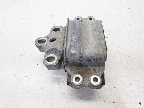 ŁAPA PODUSZKA SKRZYNI AUDIA3 8U VOLKSWAGEN SEAT SKODA 8U0199555L