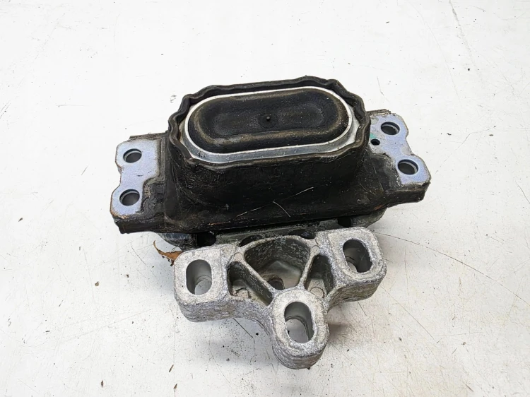 ŁAPA PODUSZKA SKRZYNI AUDIA3 8U VOLKSWAGEN SEAT SKODA 8U0199555L