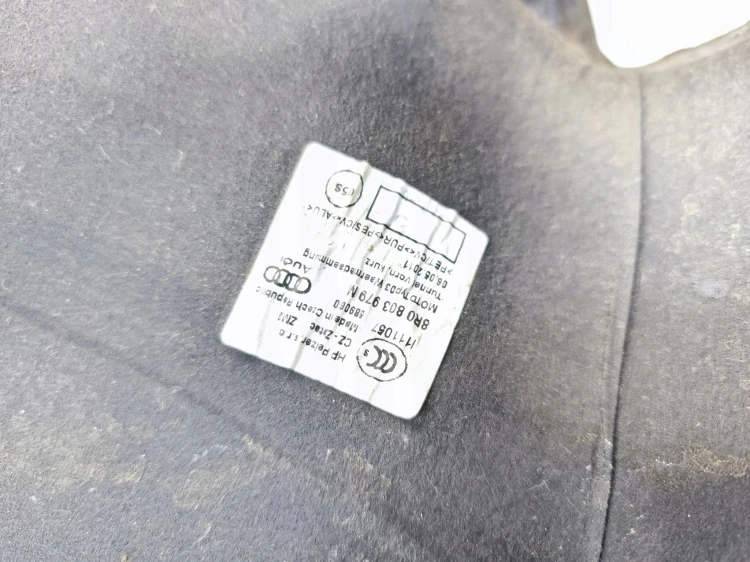 OSŁONA TERMICZNA TUNELU AUDI Q5 8R LIFT 8R0803979M