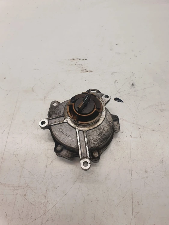 POMPA VACUM AUDI A4 A3 A6 VW 2,0 TFSI 06D145100E